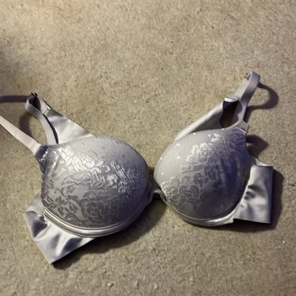 Lavender bra size 34A - Picture 1 of 1